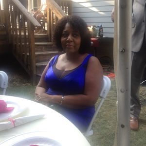Meet your Posher, Linda